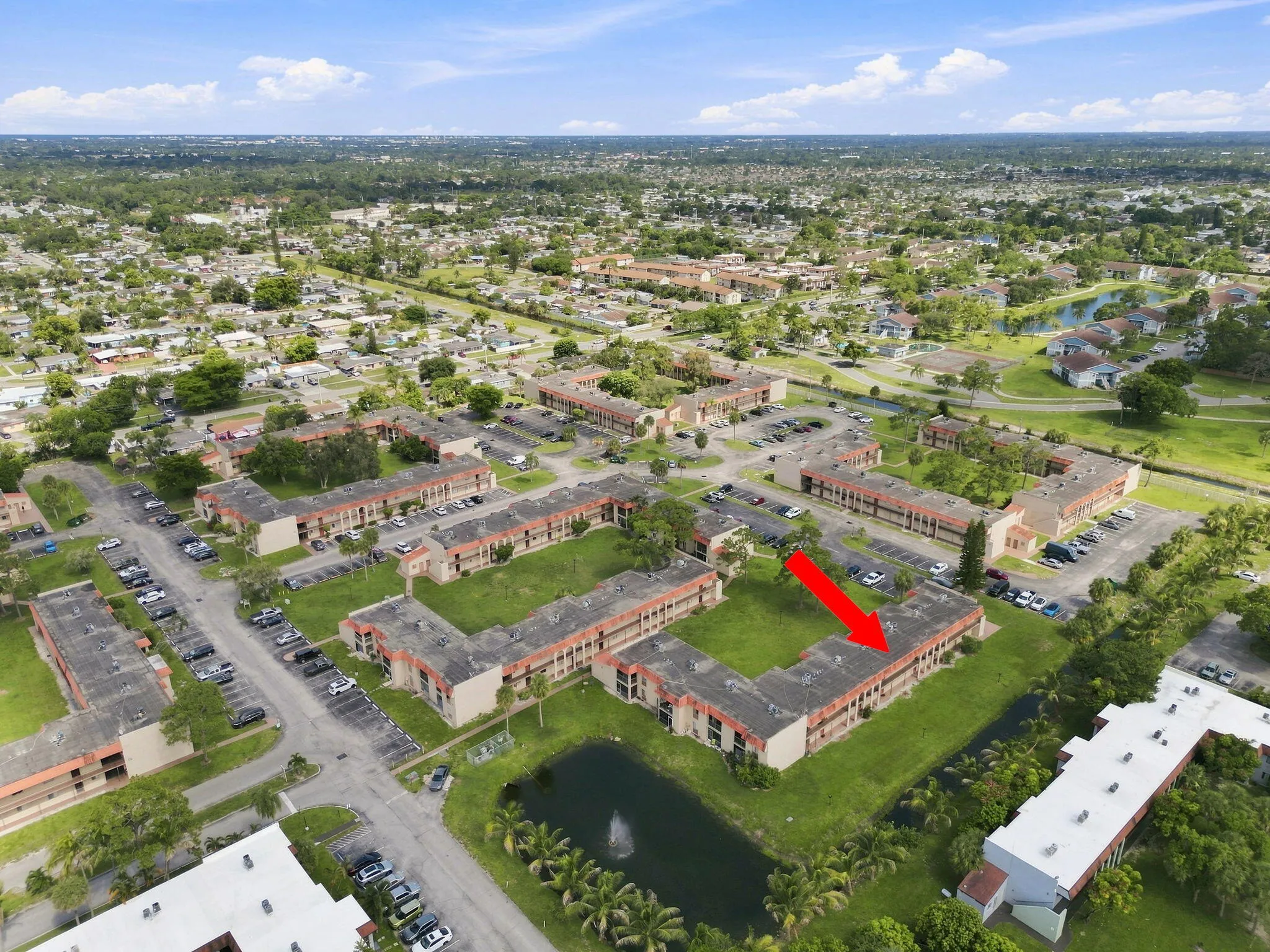 42-web-or-mls-6106_Forest_Hill_Boulevard
