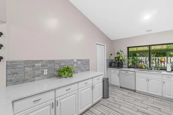 012-5335HavasuCourt-Greenacres-FL-33467-