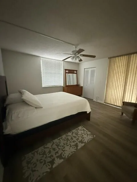 palm lakes11
