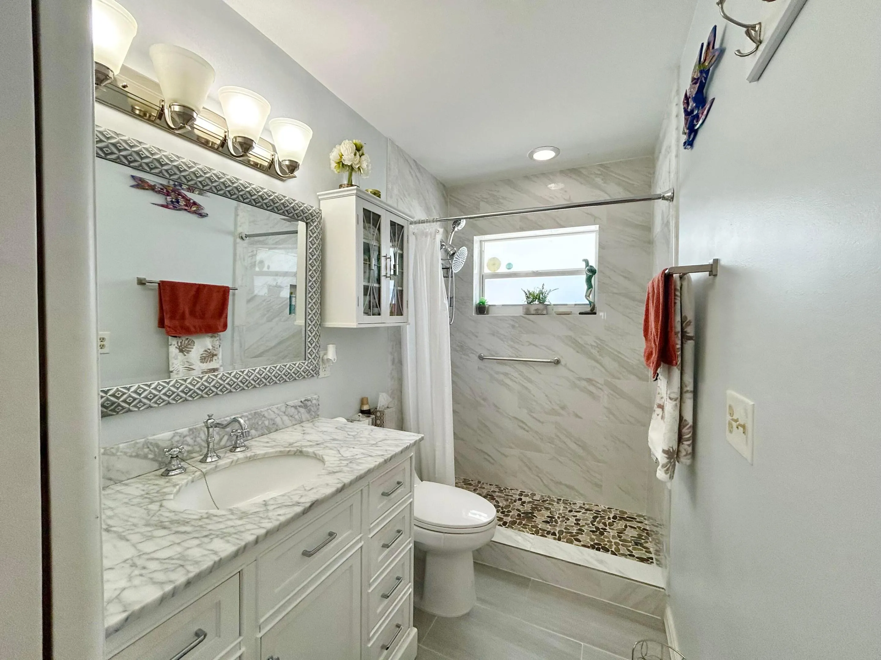 GUEST BATH W WALK IN SHOWER