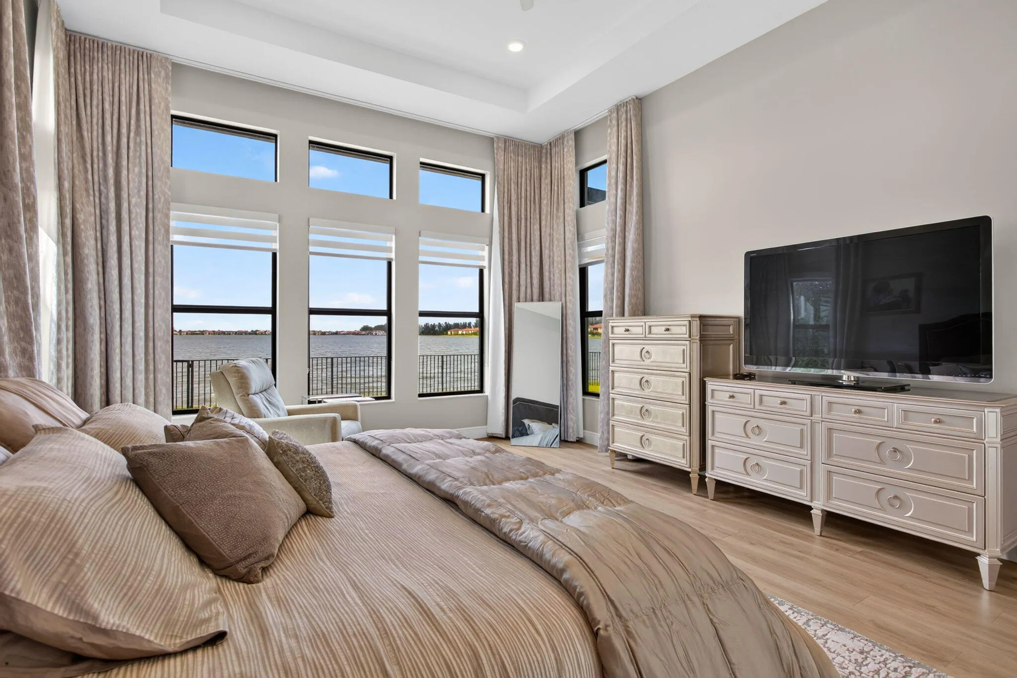 47-web-or-mls-12450-9736