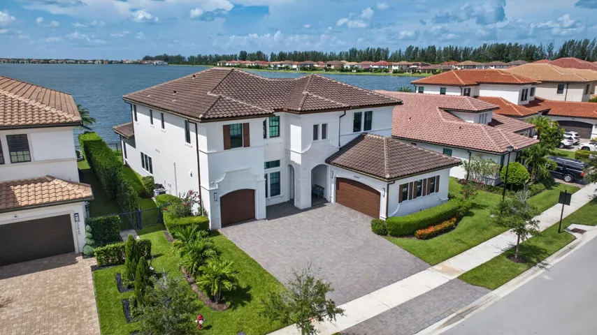 81-web-or-mls-12450--9