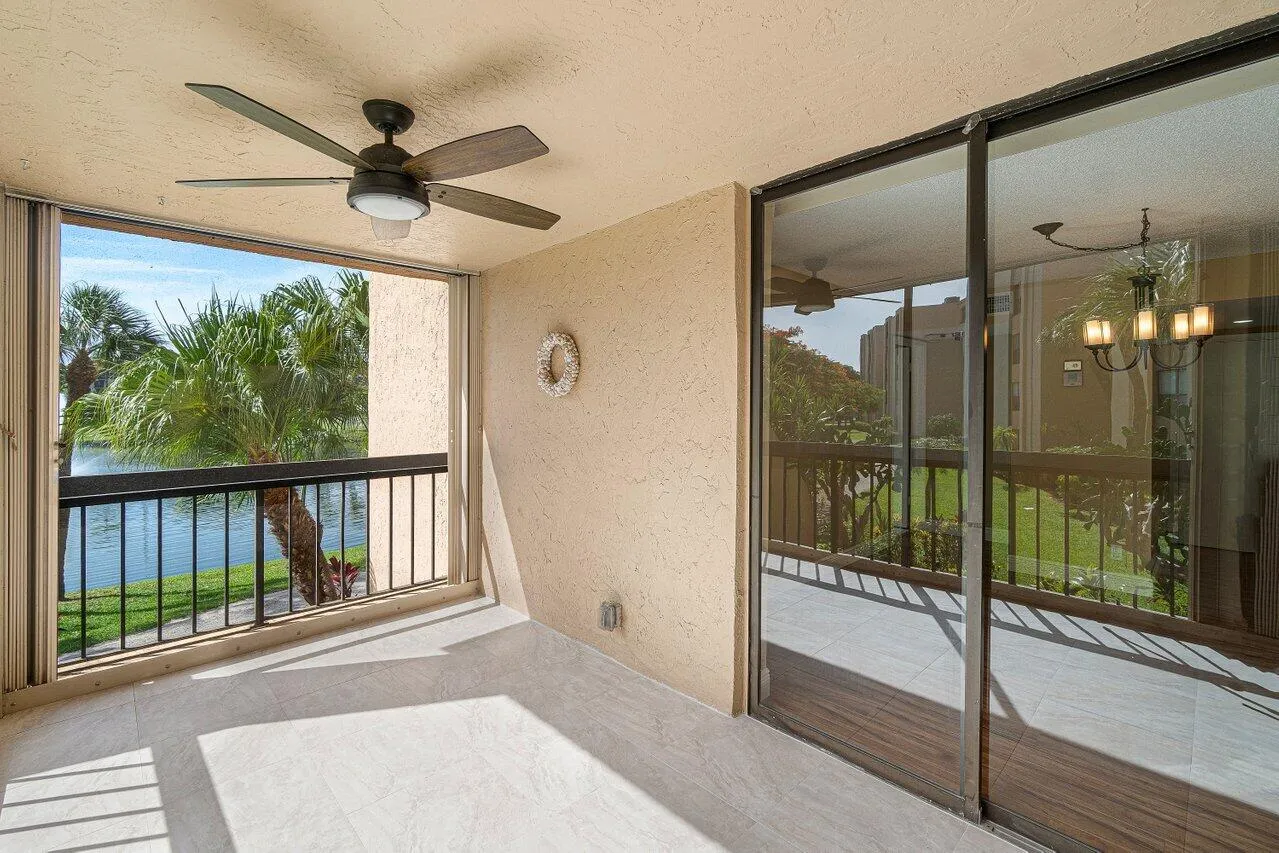 032-950EgretCircle-5202-DelrayBeach-FL-3