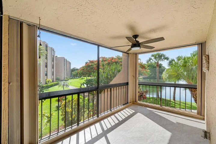 031-950EgretCircle-5202-DelrayBeach-FL-3
