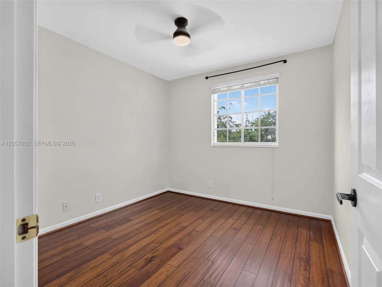 Property photo 85