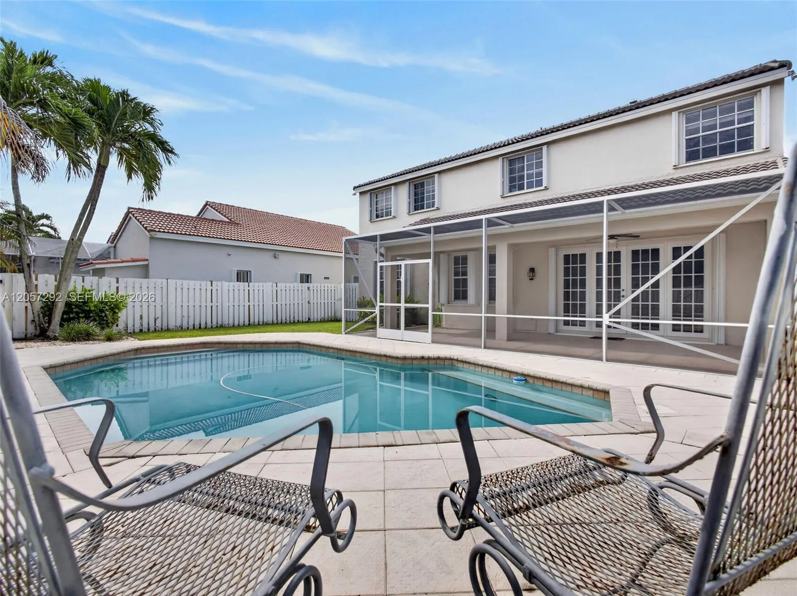 Property photo 100
