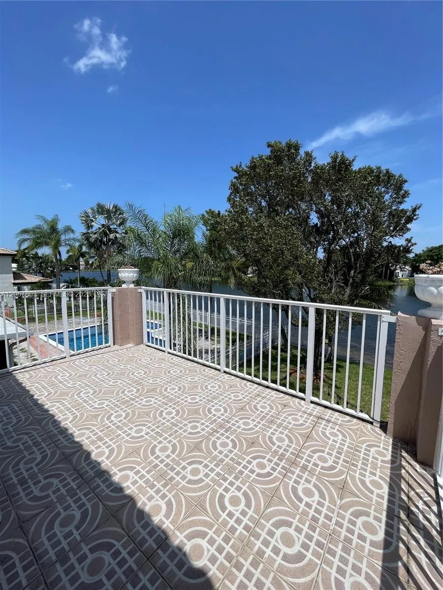 Property photo 46