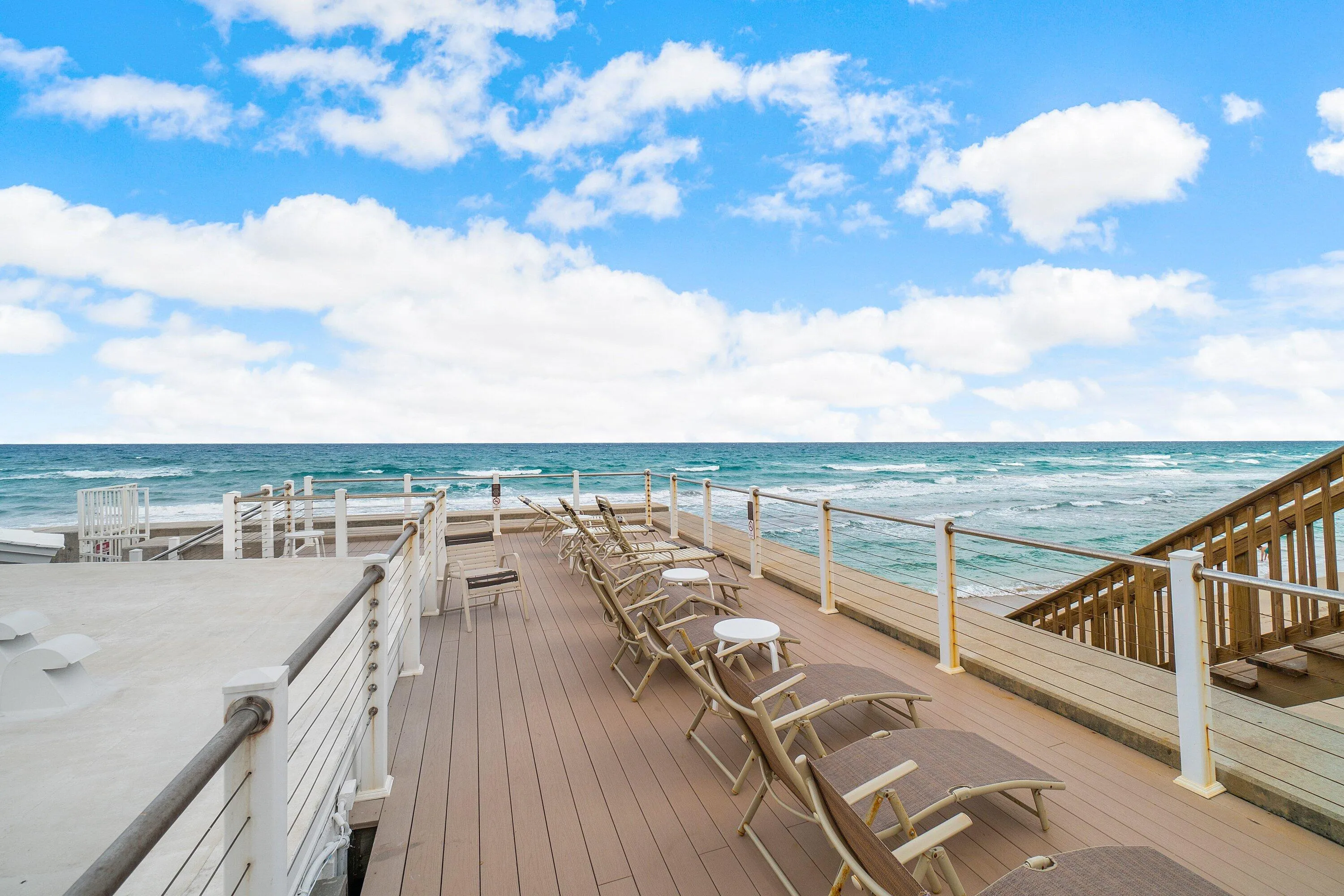 2nd pool deck area