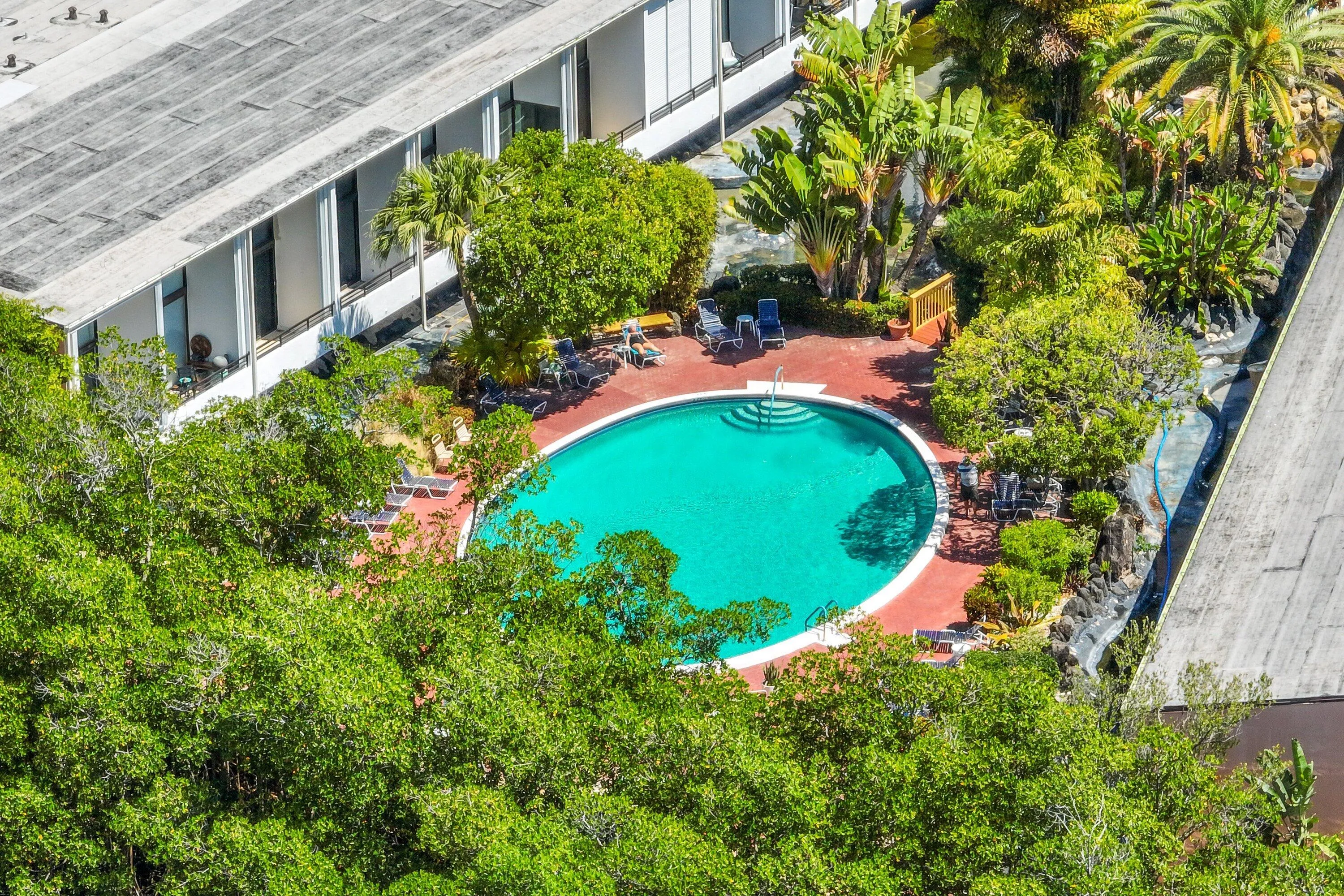 pool