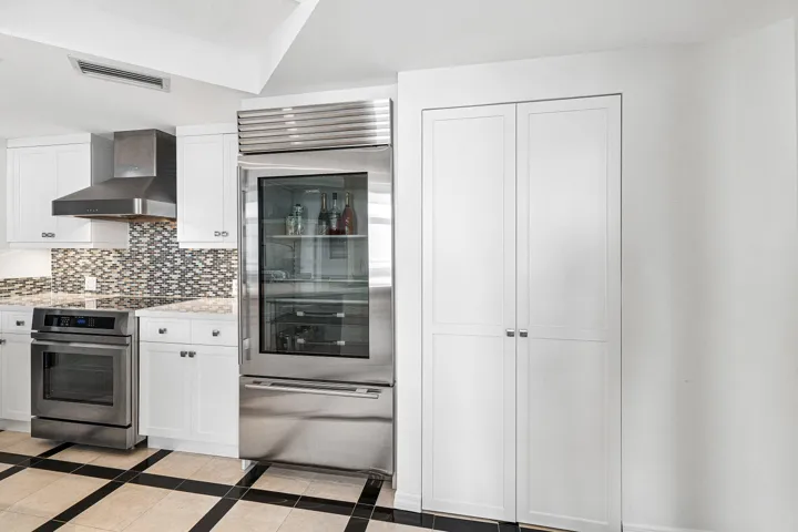 024-300Southeast5thAvenue-8120-BocaRaton