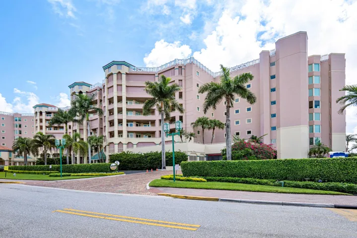 001-300Southeast5thAvenue-8120-BocaRaton