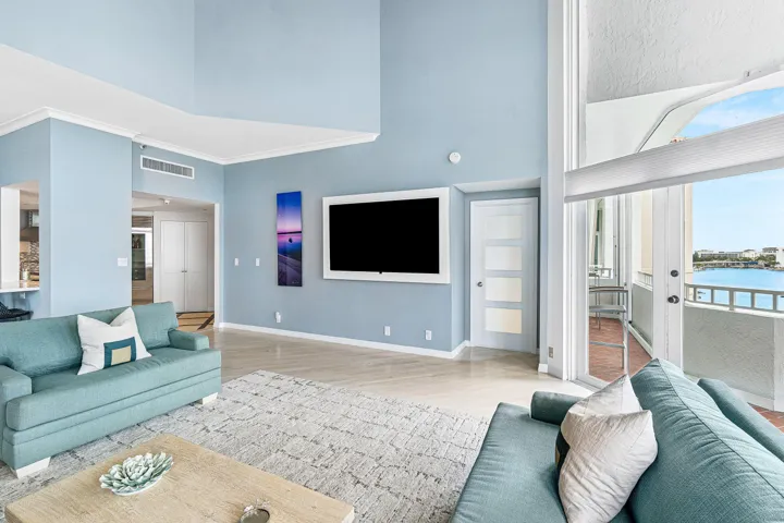 018-300Southeast5thAvenue-8120-BocaRaton