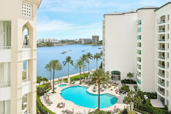 038-300Southeast5thAvenue-8120-BocaRaton