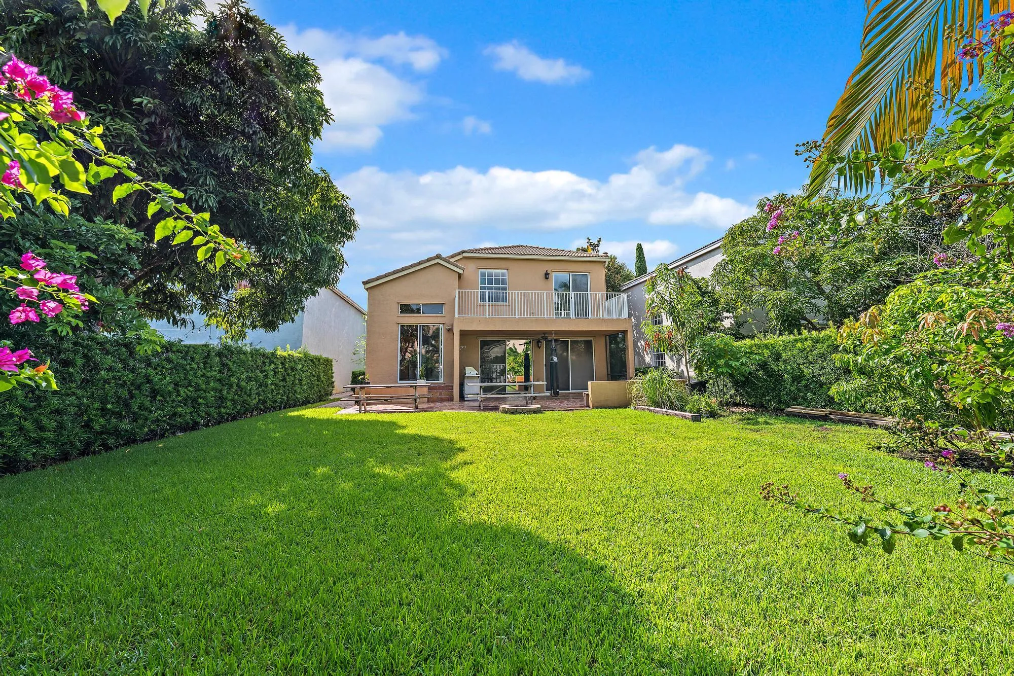 1267 Gembrook Ct-18