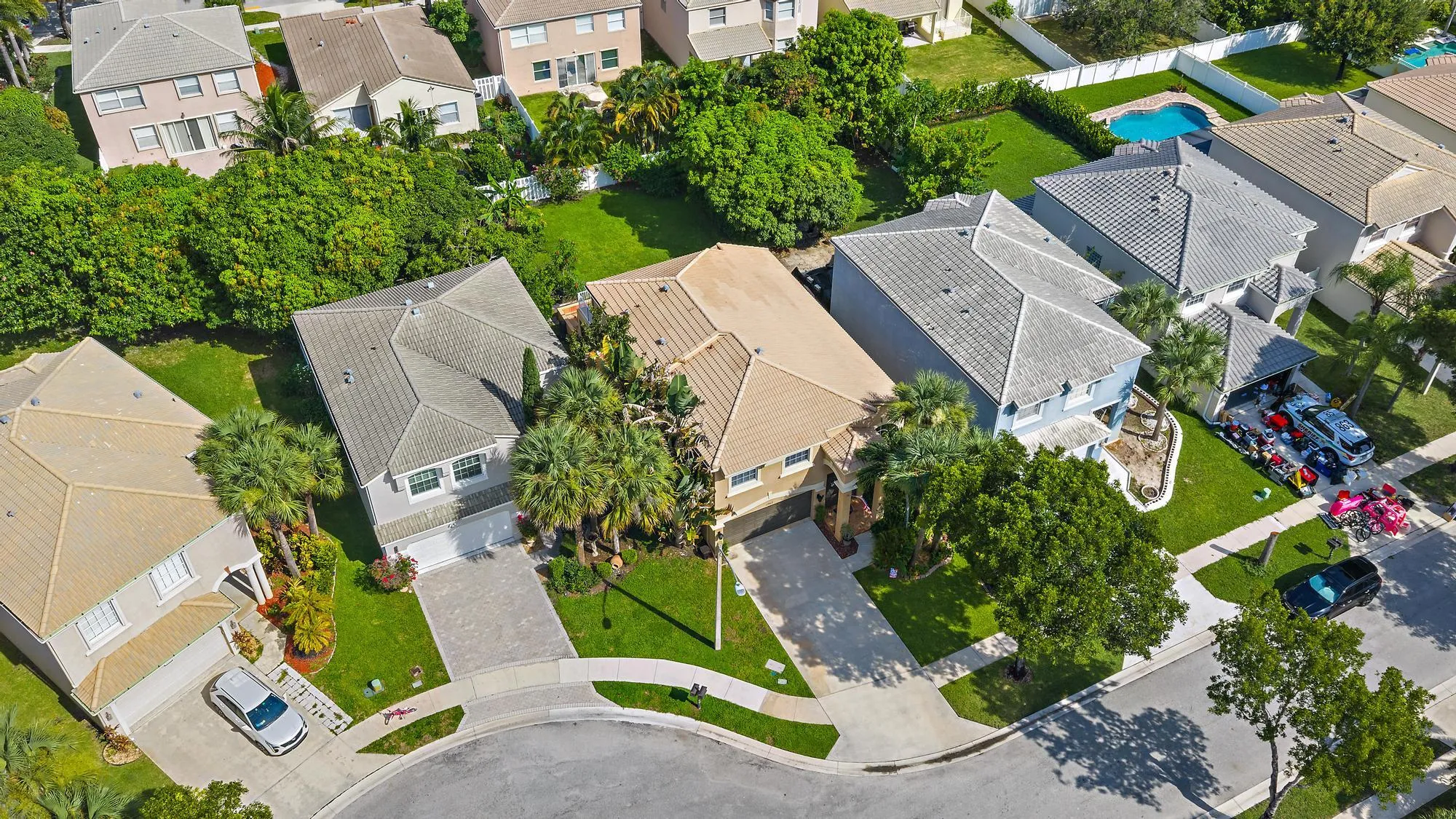 1267 Gembrook Ct-23
