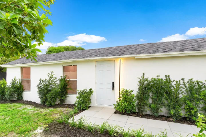 005-107Southwest4thAvenue-DelrayBeach-FL