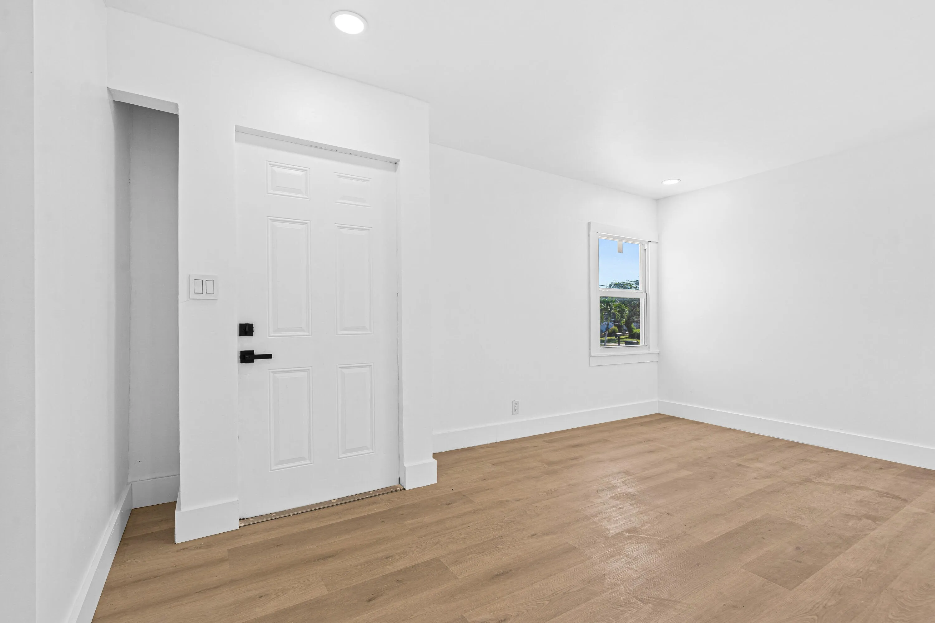 005-230Southwest6thAvenue-DelrayBeach-FL