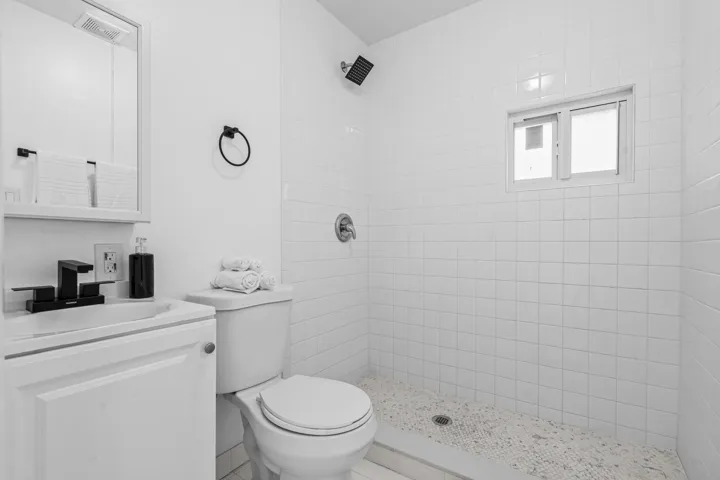 013-230Southwest6thAvenue-DelrayBeach-FL