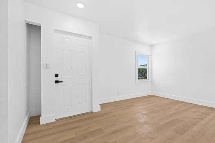 005-230Southwest6thAvenue-DelrayBeach-FL