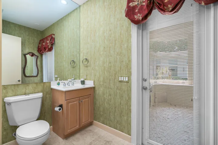 cabana full bathroom