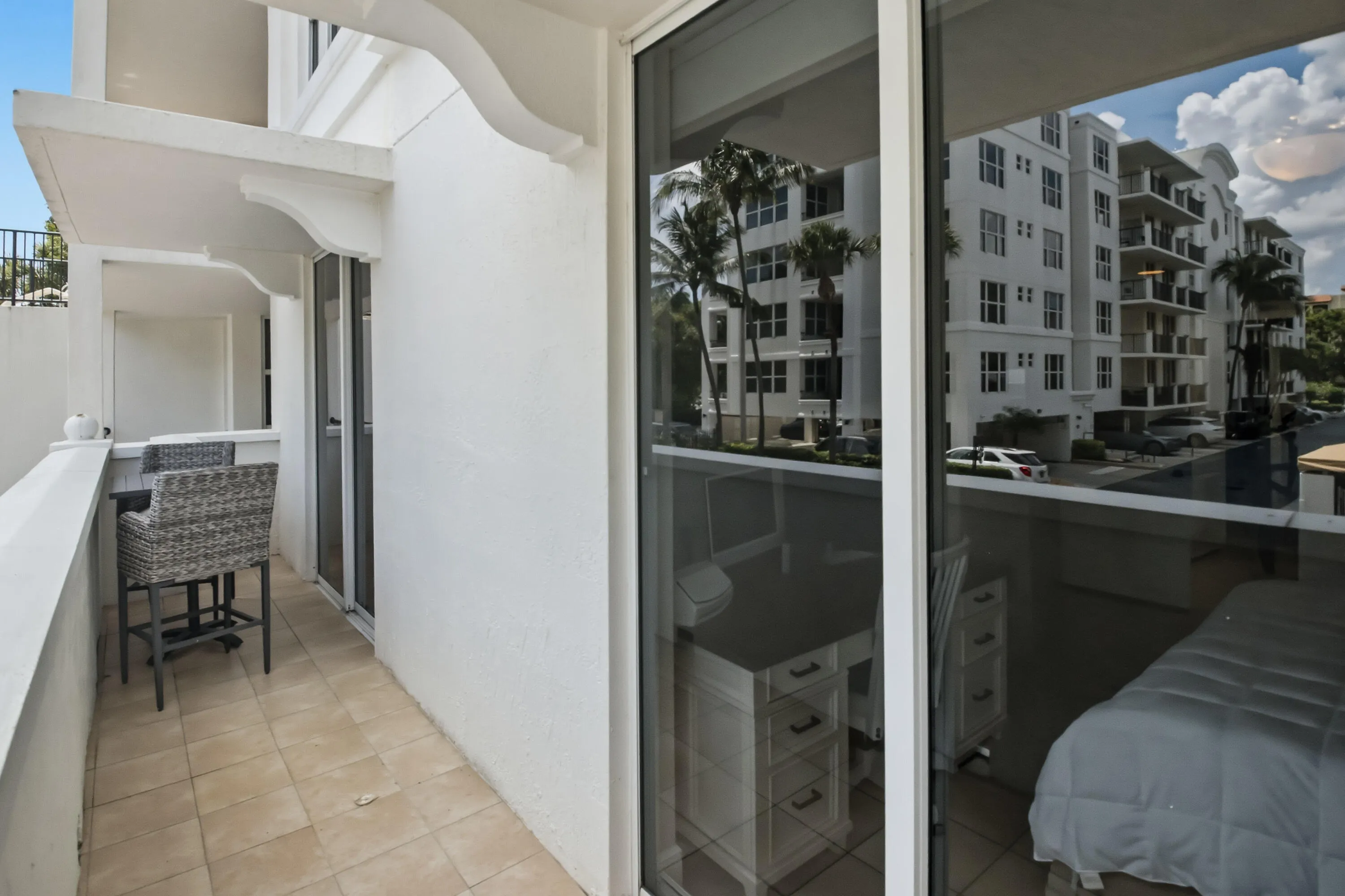 20260615-01-101 SE 20th Ave Unit 201, De
