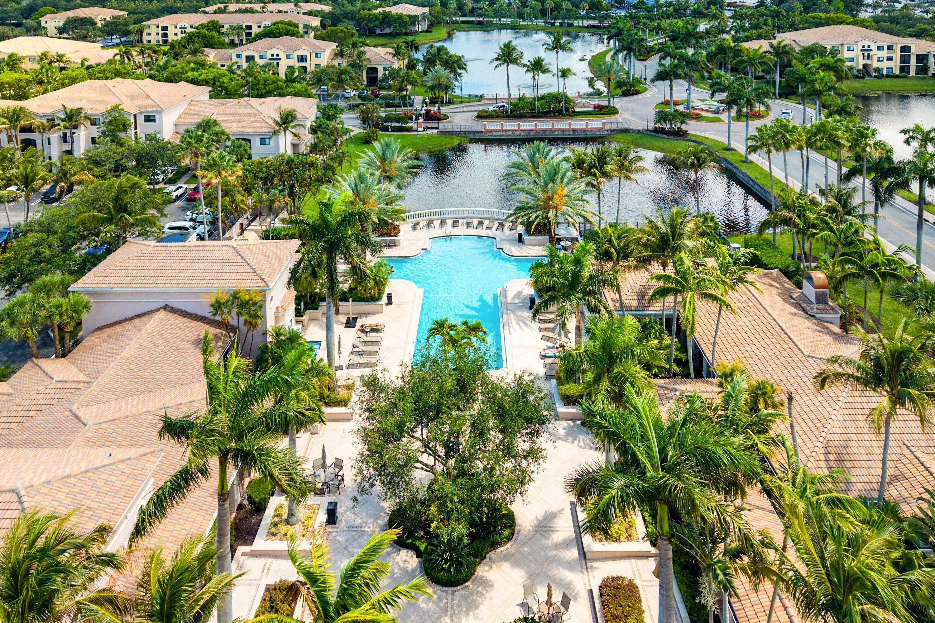 036-2801SarentoPlace-102-PalmBeachGarden