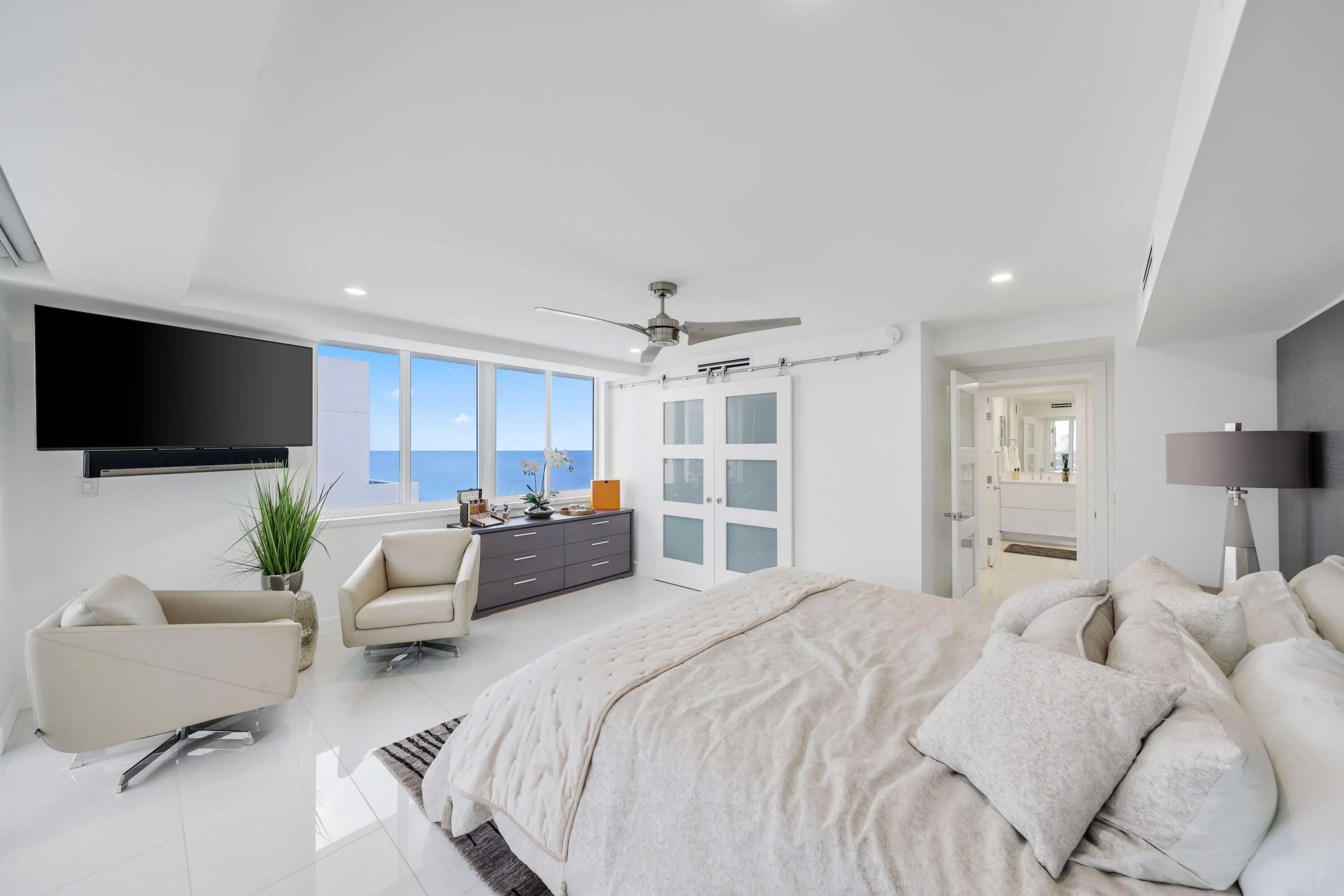 Guest Bedroom 1