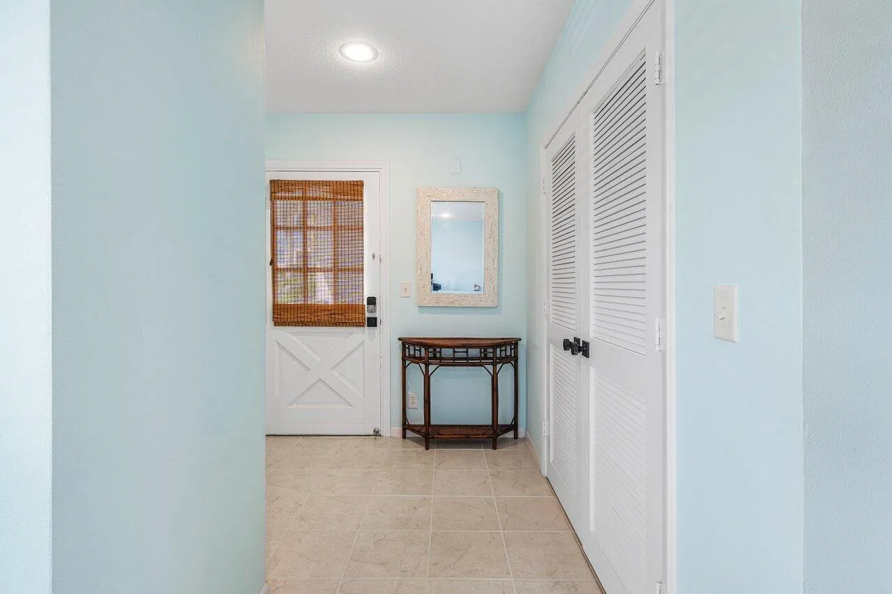 007-1015IngrahamAvenue-2-DelrayBeach-FL-