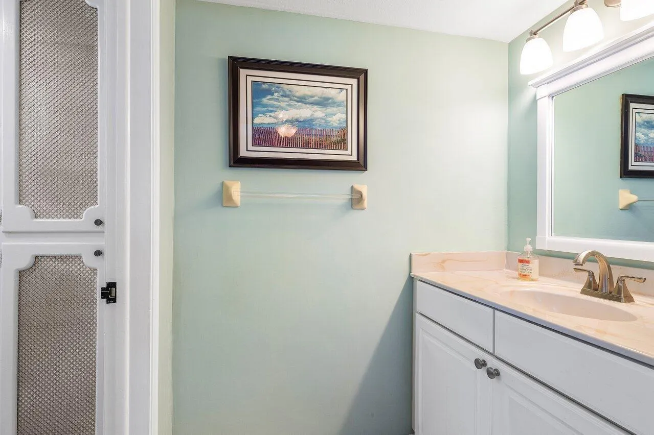 024-1015IngrahamAvenue-2-DelrayBeach-FL-