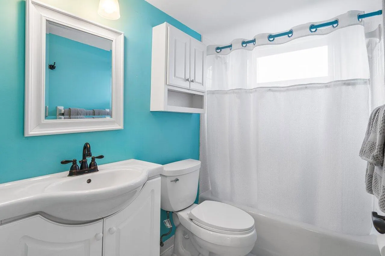 026-1015IngrahamAvenue-2-DelrayBeach-FL-