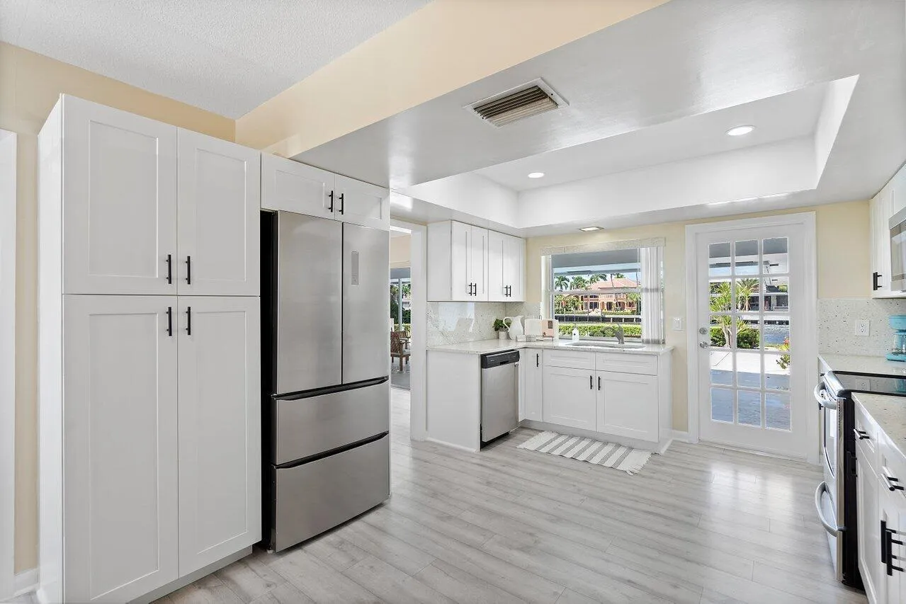 006-2767SpanishRiverRoad-BocaRaton-FL-33