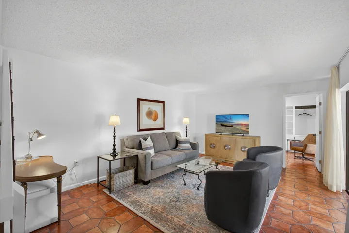 17-web-or-mls-5D1A7531