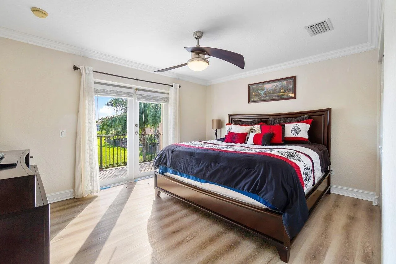 018-11380SandstoneHillTerrace-BoyntonBea