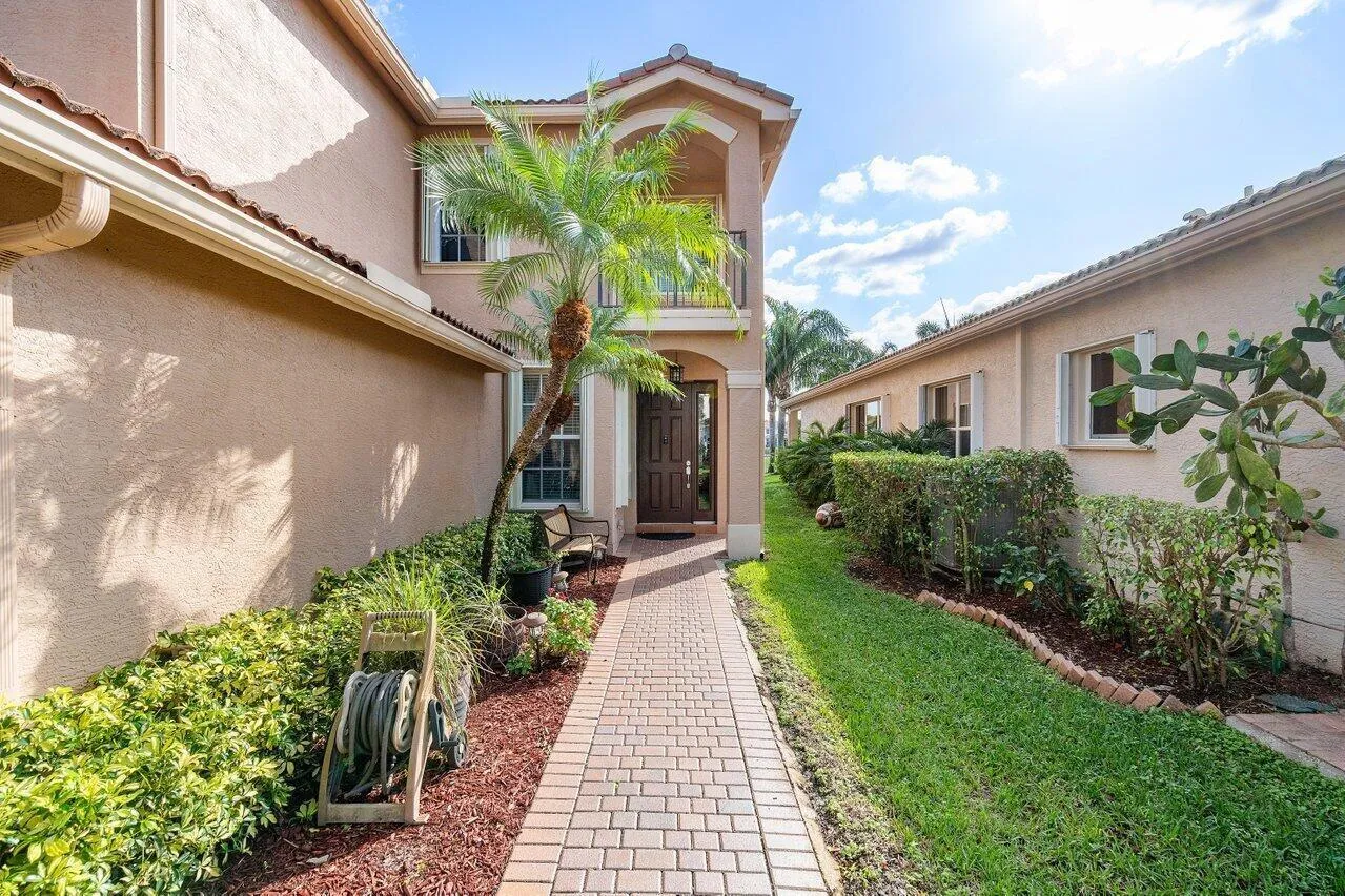 004-11380SandstoneHillTerrace-BoyntonBea