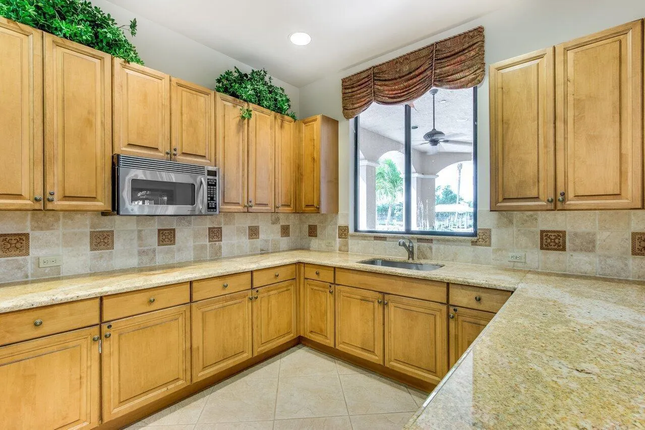 048-11380SandstoneHillTerrace-BoyntonBea