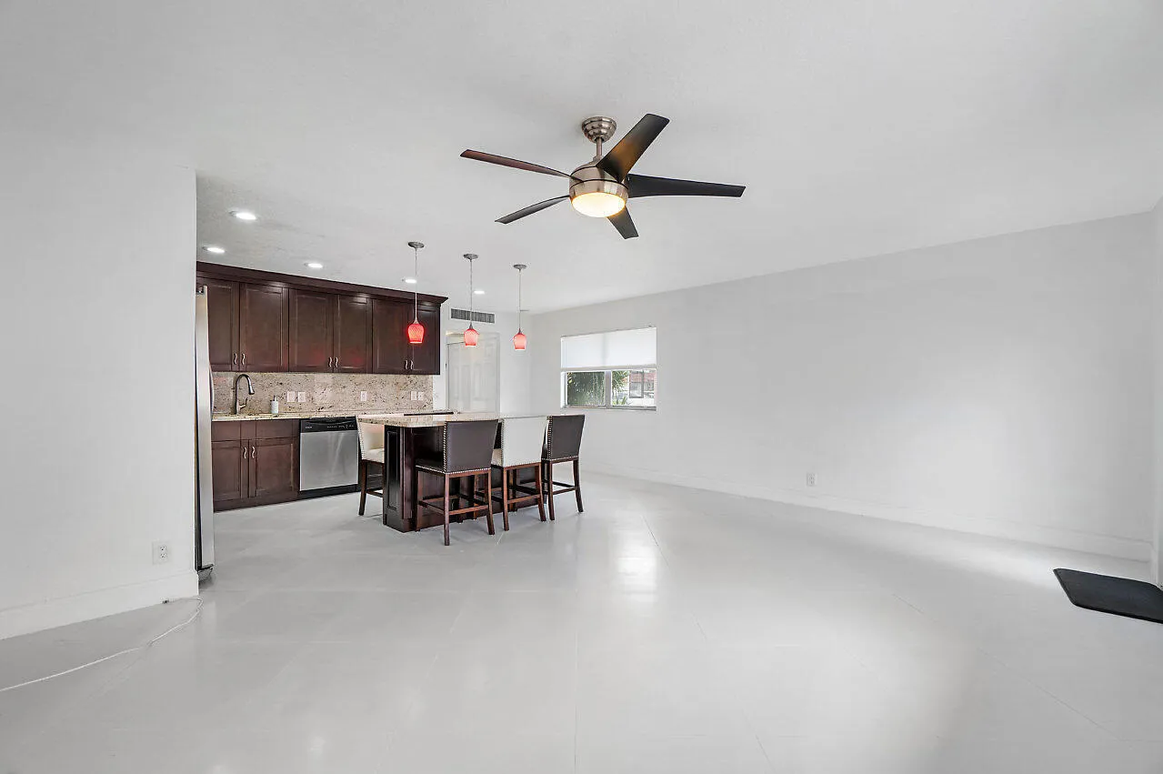 009-143SevilleWay-DelrayBeach-FL-small