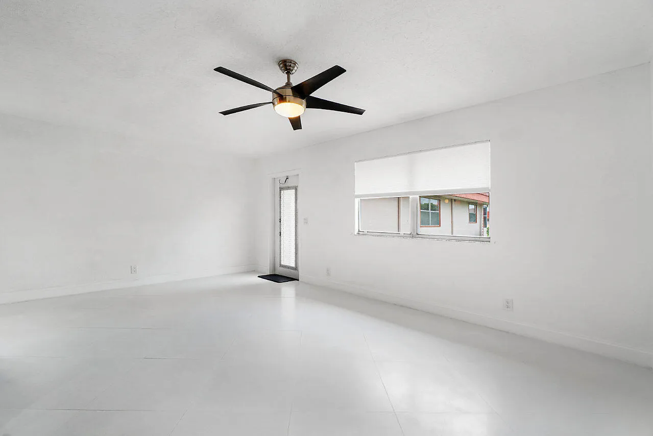 010-143SevilleWay-DelrayBeach-FL-small