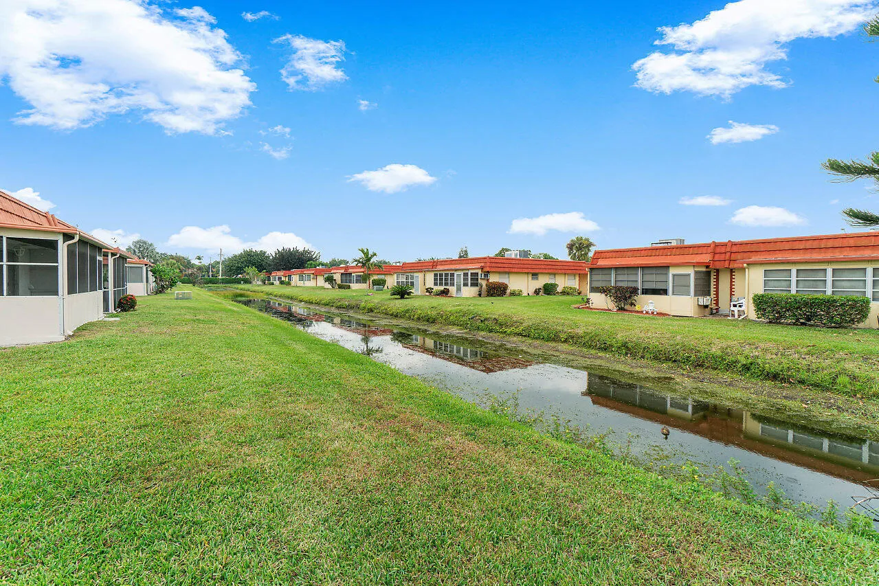 007-143SevilleWay-DelrayBeach-FL-small