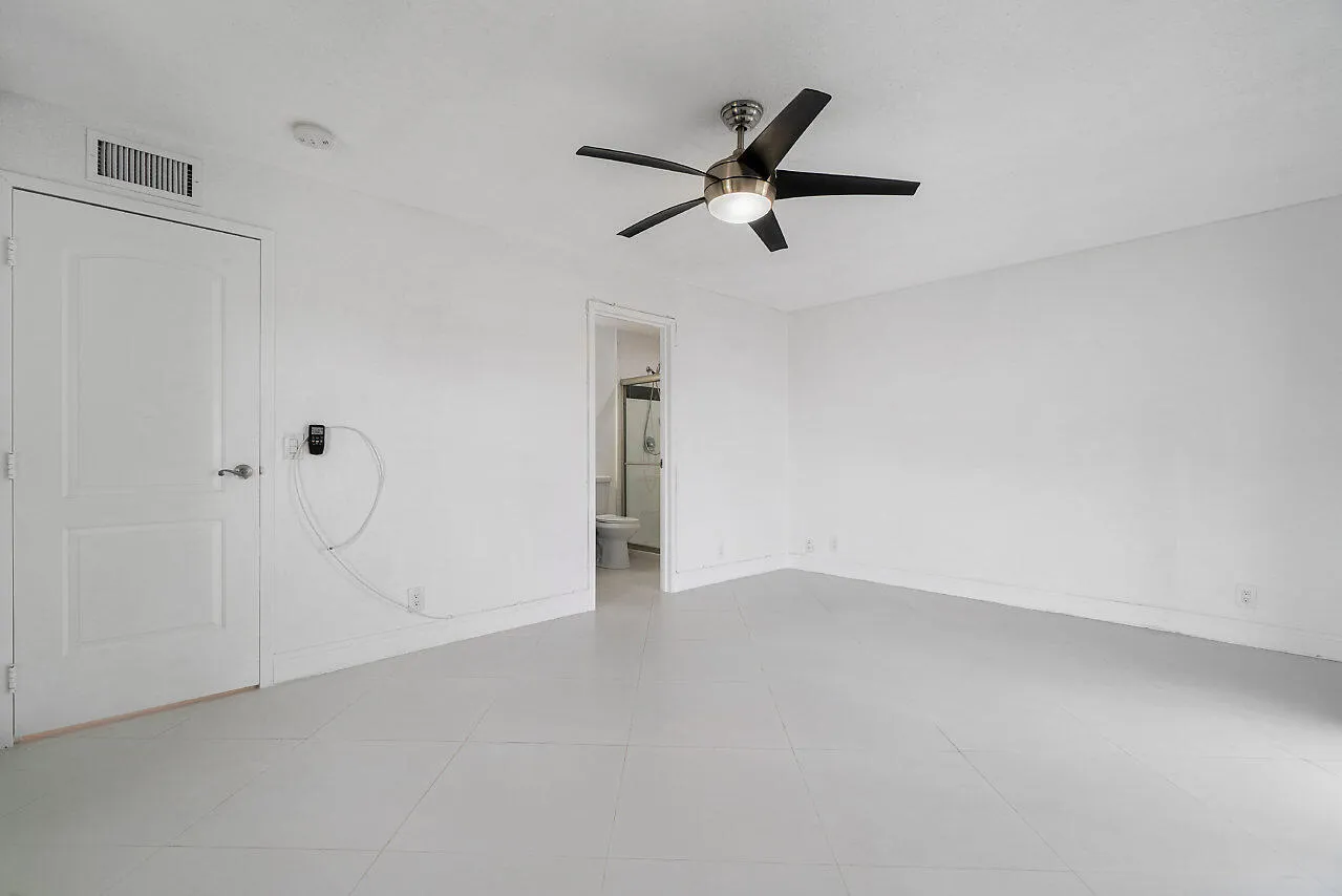 018-143SevilleWay-DelrayBeach-FL-small