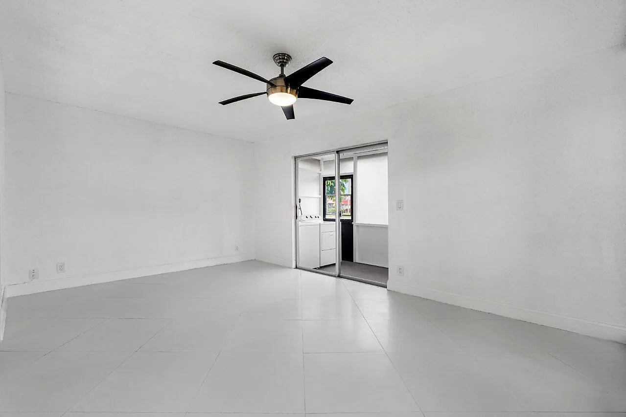 017-143SevilleWay-DelrayBeach-FL-small