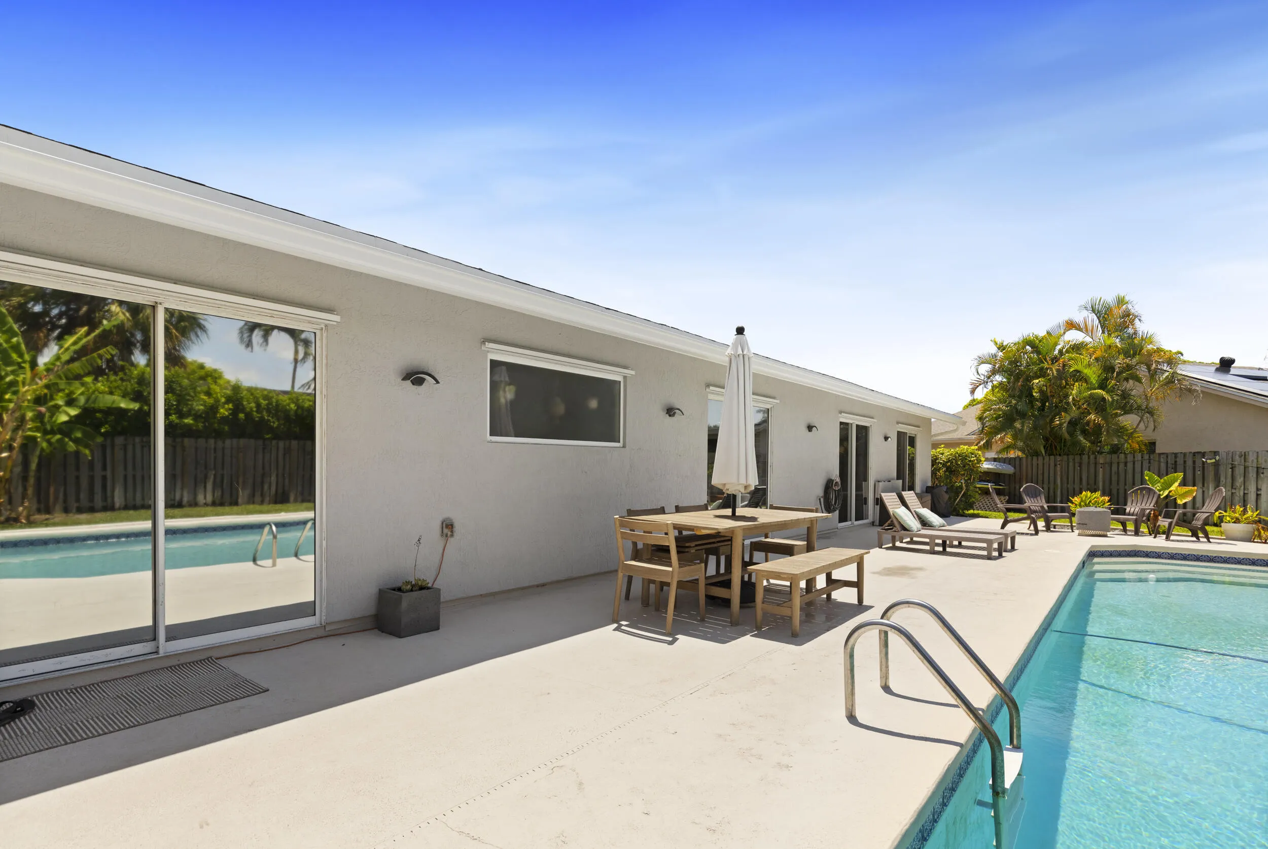 1z3a6408