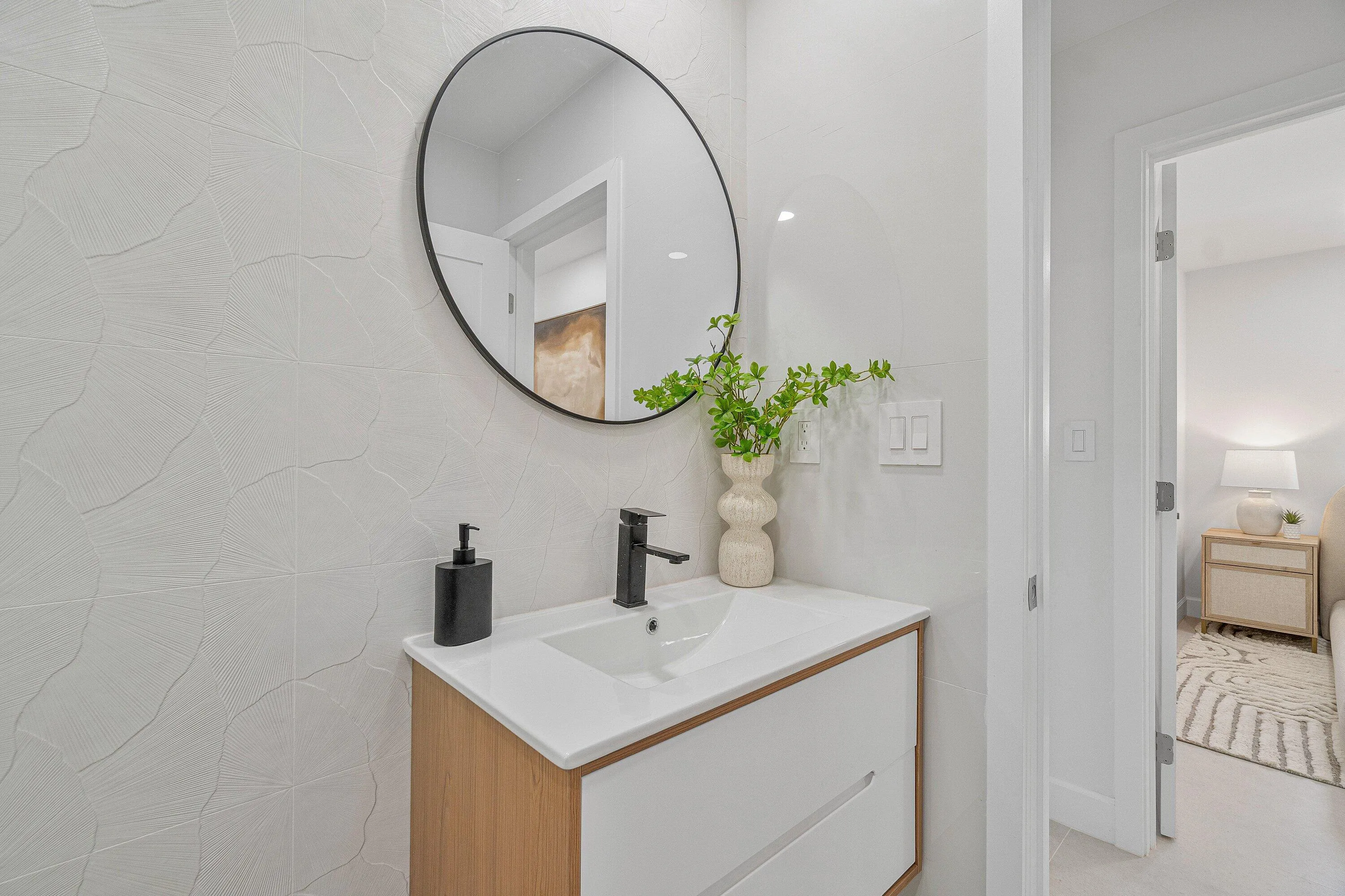 034-2708Northeast1stAvenue-WiltonManors-