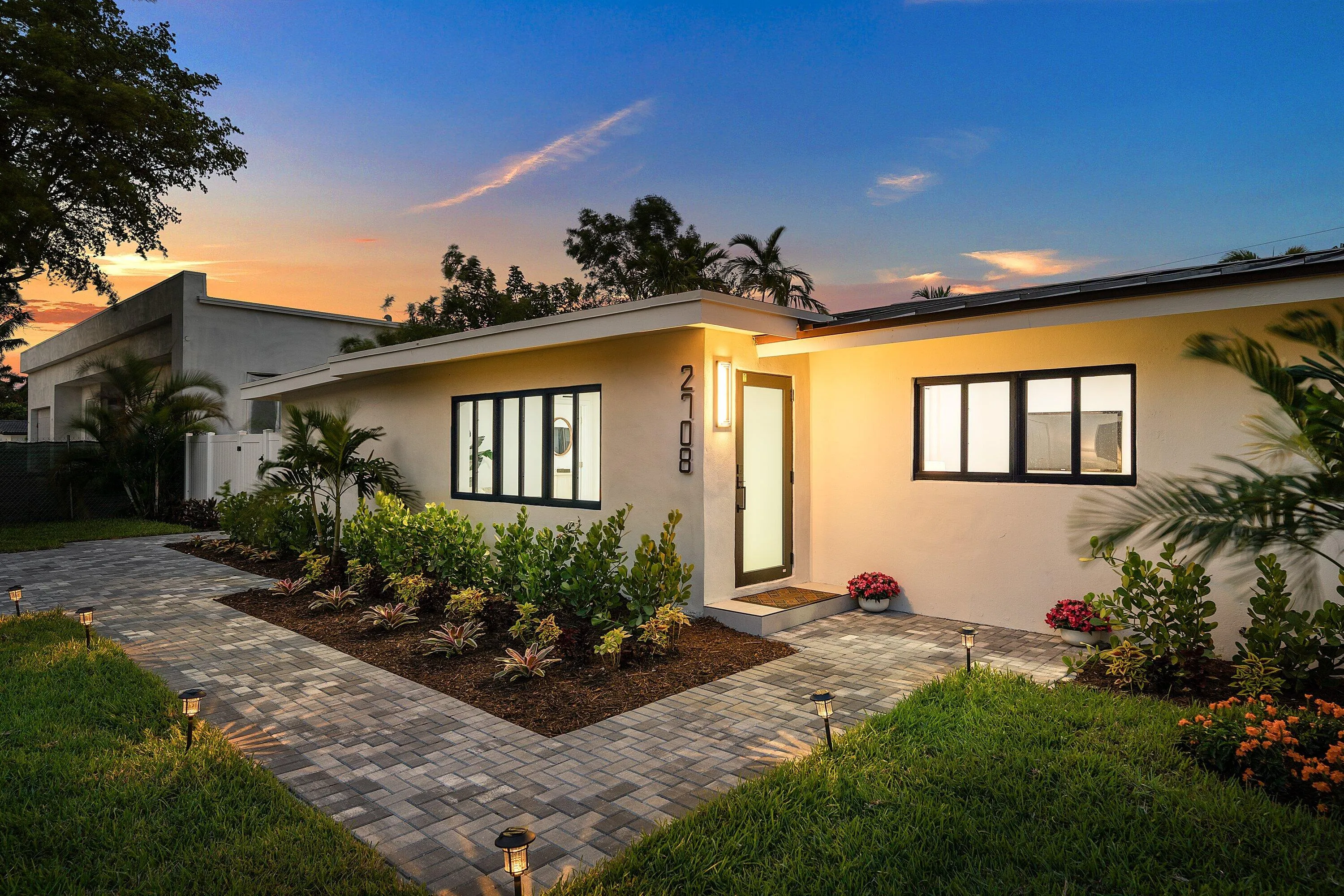 075-2708Northeast1stAvenue-WiltonManors-