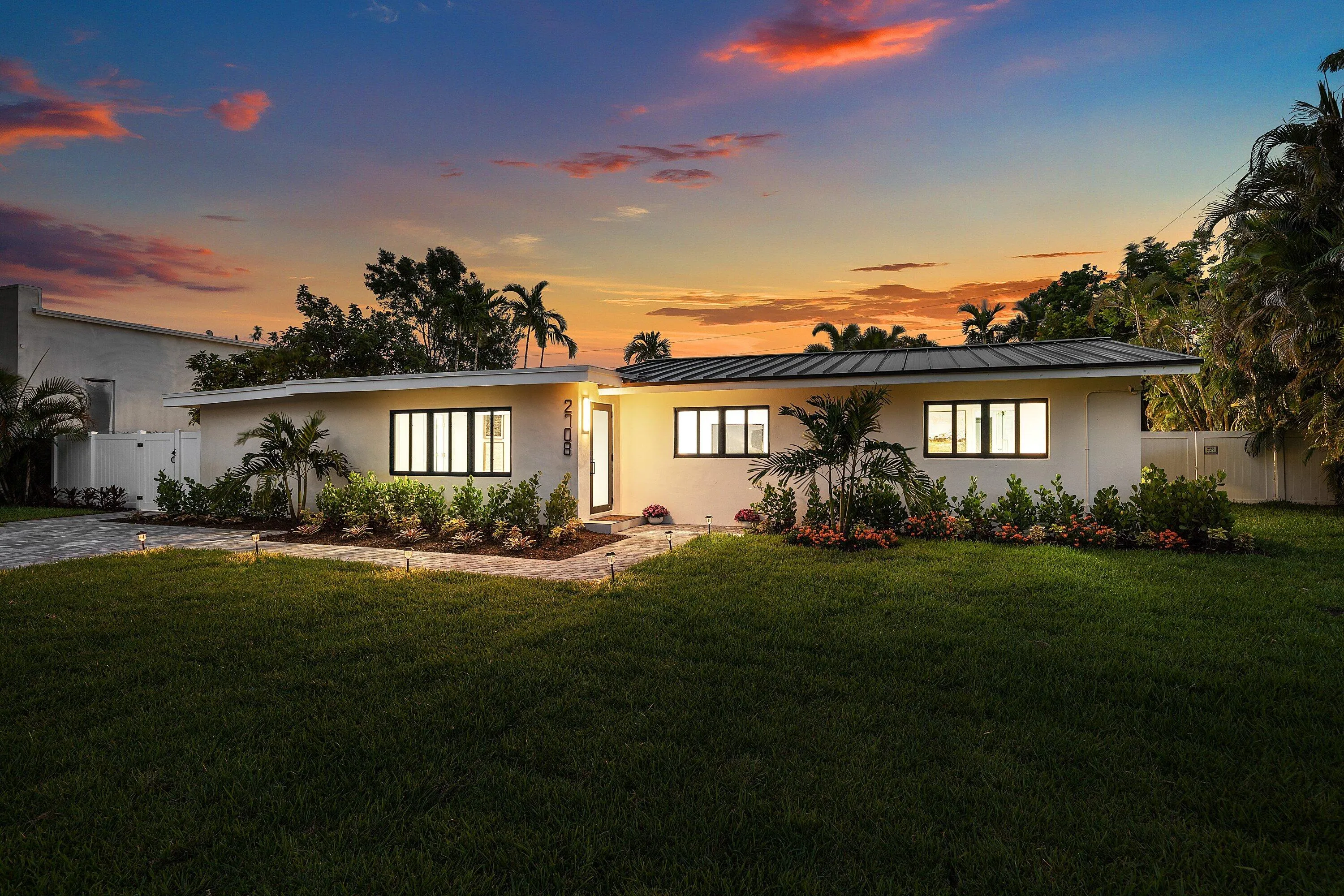 073-2708Northeast1stAvenue-WiltonManors-