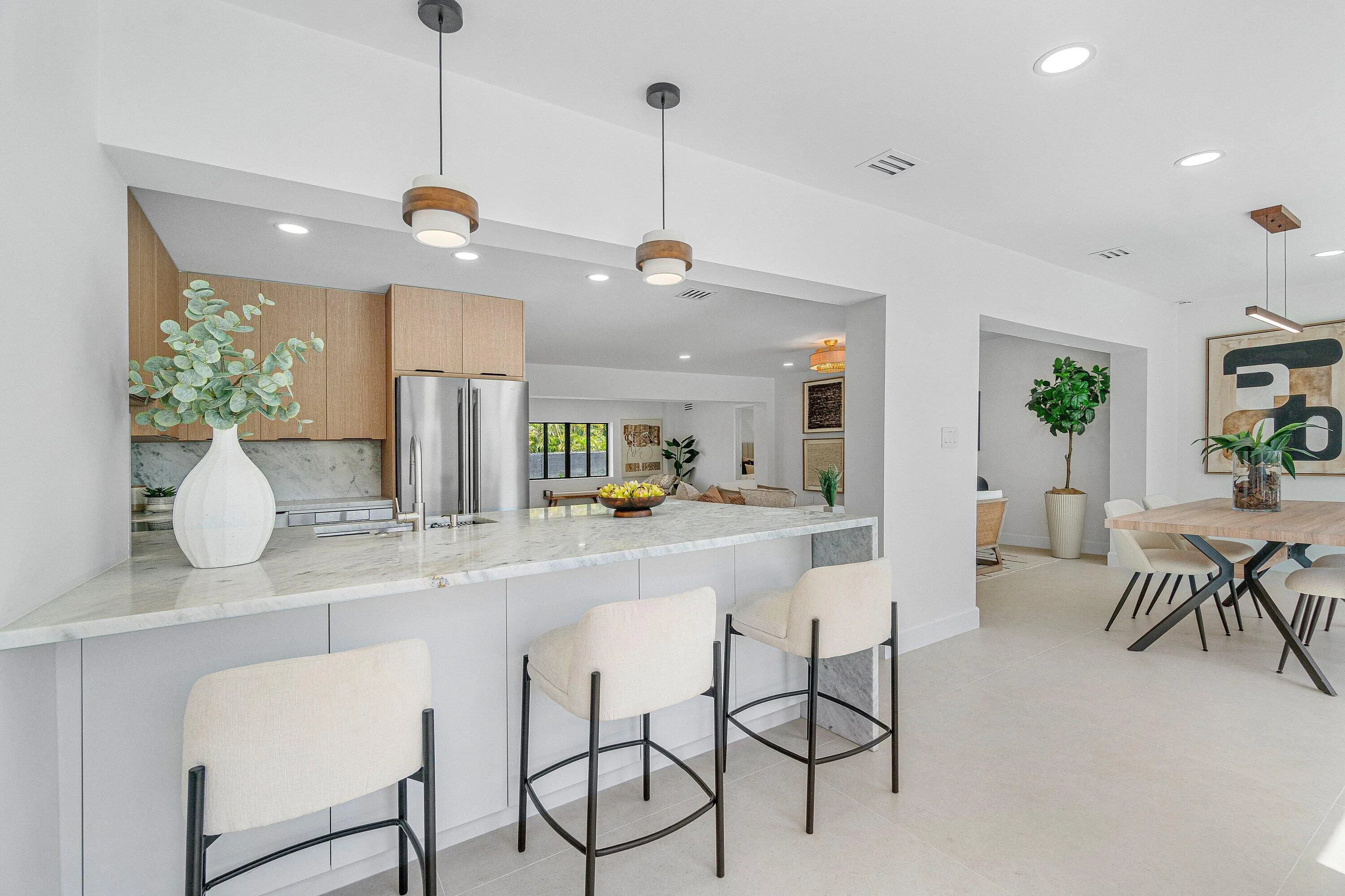 016-2708Northeast1stAvenue-WiltonManors-
