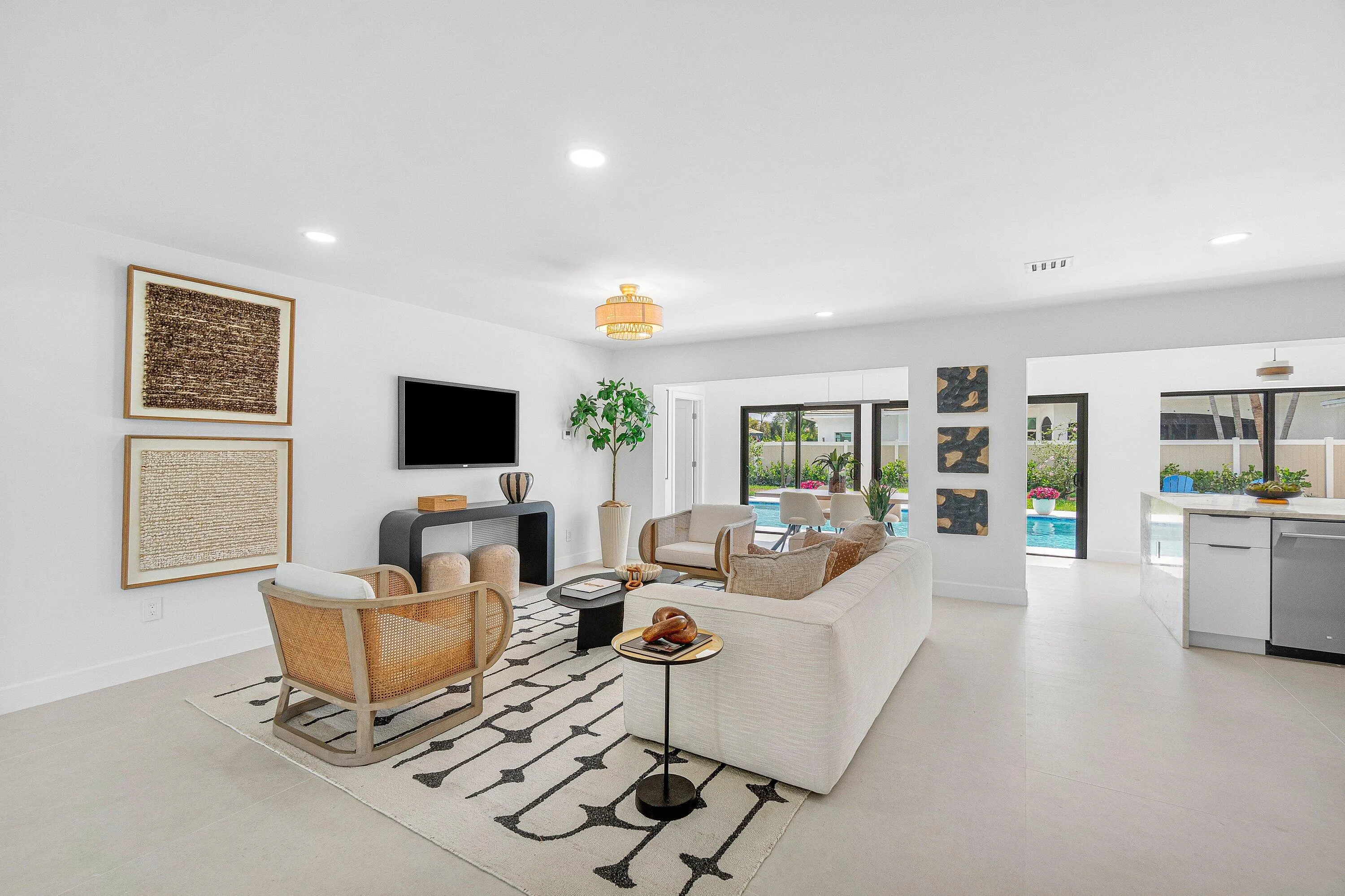 008-2708Northeast1stAvenue-WiltonManors-