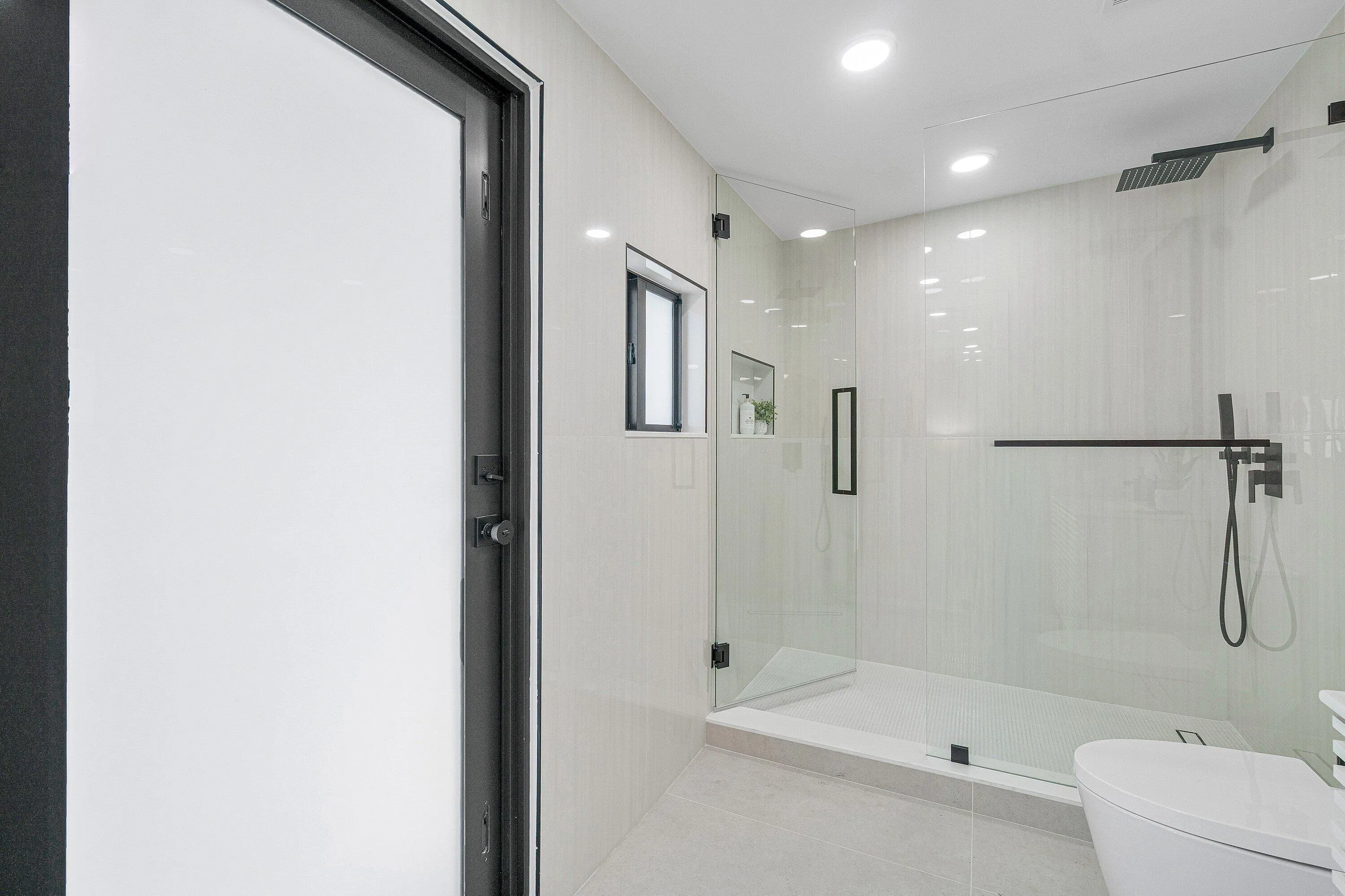 045-2708Northeast1stAvenue-WiltonManors-