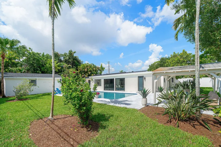 056-2708Northeast1stAvenue-WiltonManors-
