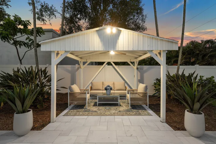 079-2708Northeast1stAvenue-WiltonManors-