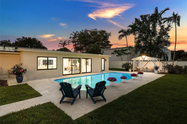 083-2708Northeast1stAvenue-WiltonManors-